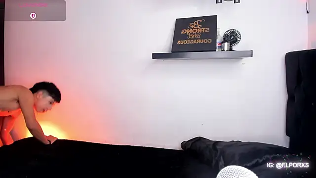 jade_candy_21 live sex cam