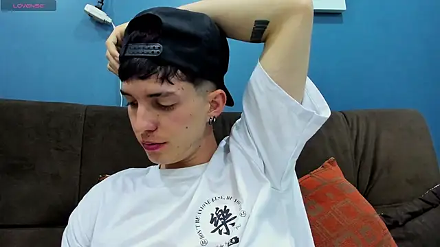 Jheampiiero live sex cam