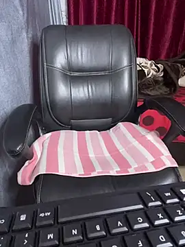 Ritu-Babe live sex cam