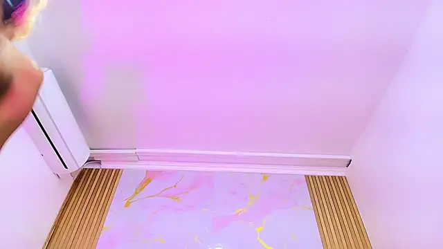 AprillRoss live sex cam