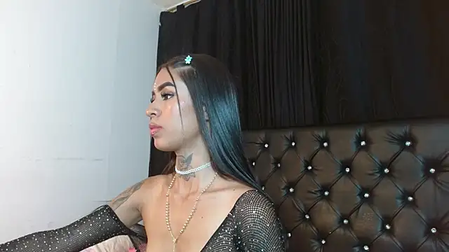 Ameliejoness_ live sex cam