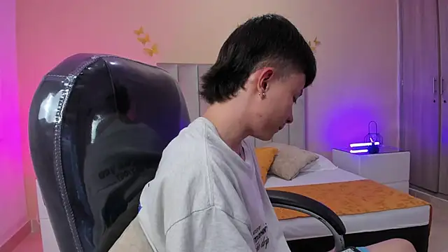 Nascary_Fox live sex cam