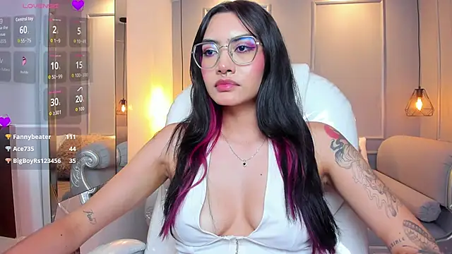 AzuraKindong's cam snapshot