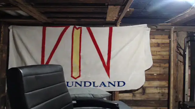 Newfiesausage1972 live sex cam