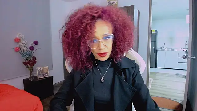 ScarlettMalbec live sex cam