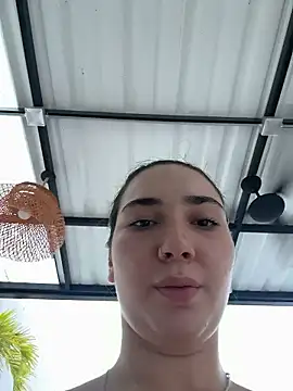 ava_blue live sex cam