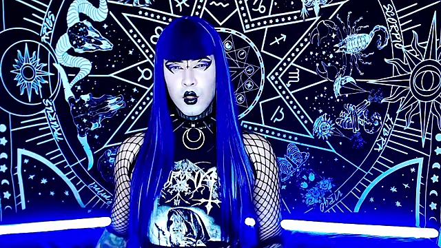 naomi_satan live sex cam