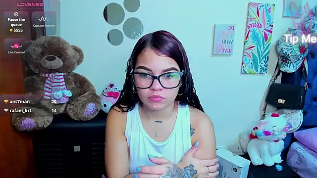 Emma_boo live sex cam