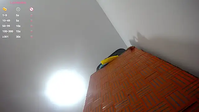 Uzziah_Sabag live sex cam