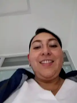 Valeria_montana_ live sex cam