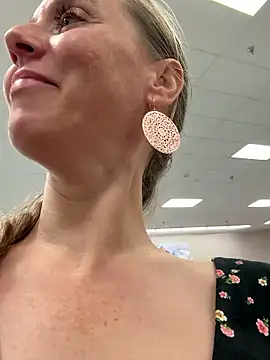 Skyellar's cam snapshot