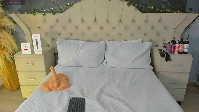 AmberGreyy_ live sex cam