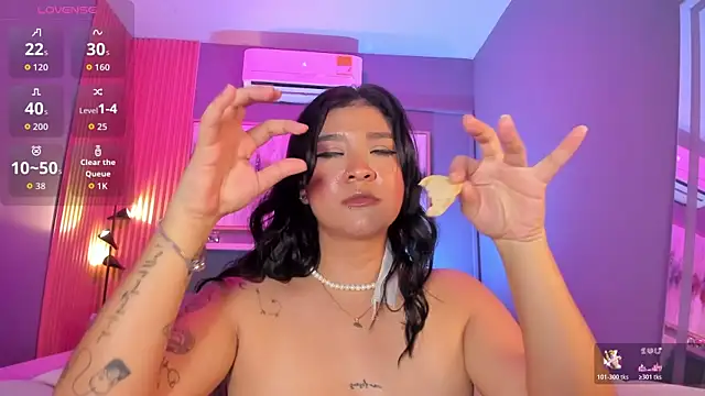 lilian_vergara's cam snapshot