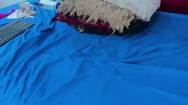 Melody_Megann live sex cam