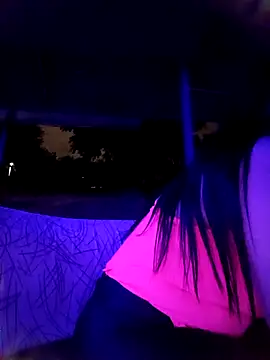 sexy-divora's cam snapshot