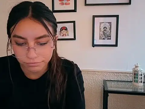 Evangele333's cam snapshot