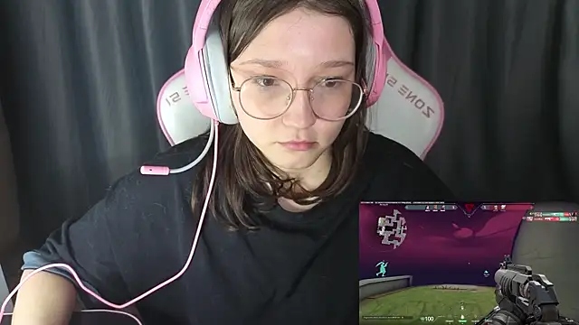 Pink-Aura-'s cam snapshot