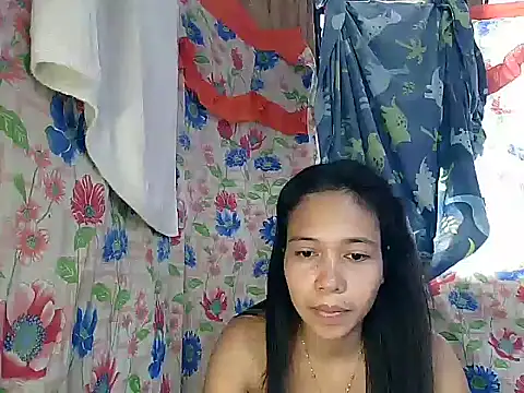 PinaySkinnyGirl live sex cam