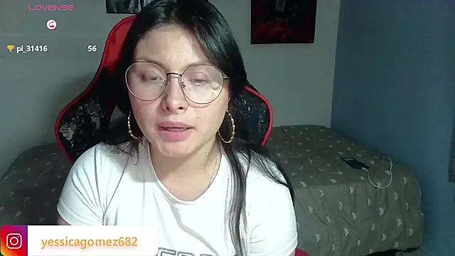 yessica_gomez01's cam snapshot