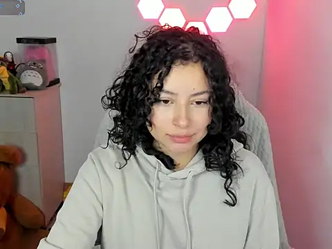 emillyaqua's cam snapshot