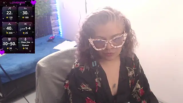 mia_pazzi's cam snapshot