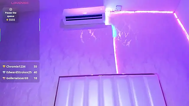 zarahfoster live sex cam