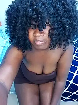 Sexxyasssasha-'s cam snapshot