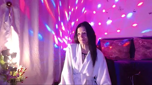 ElysaSun's cam snapshot