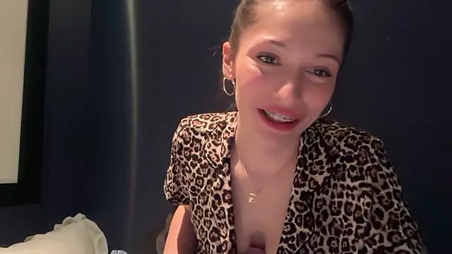 laurensmithhh's cam snapshot