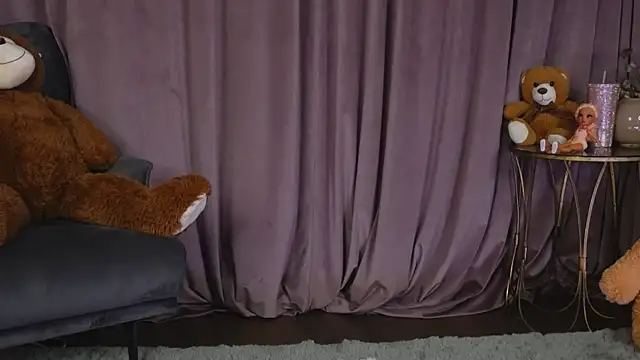 ZariaaVera's cam snapshot