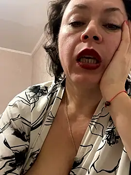 Kiramagic live sex cam