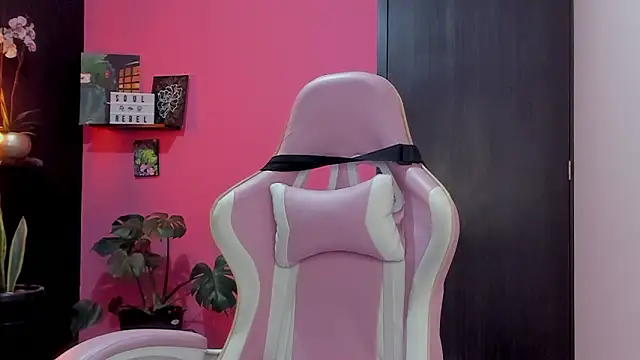 azula_lillet's cam snapshot