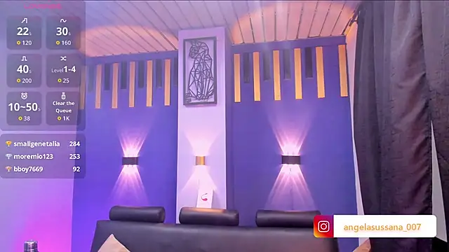 HanaWild's cam snapshot