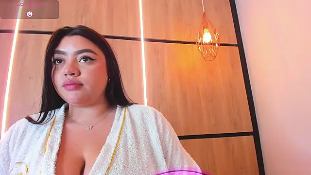 ashlyn_parker's cam snapshot