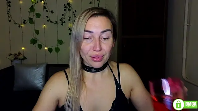 Kiss_julli88I's cam snapshot