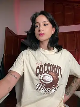 Ale_Lewis's cam snapshot