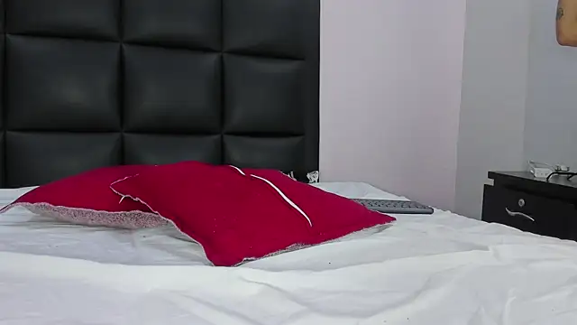 2_fire's cam snapshot