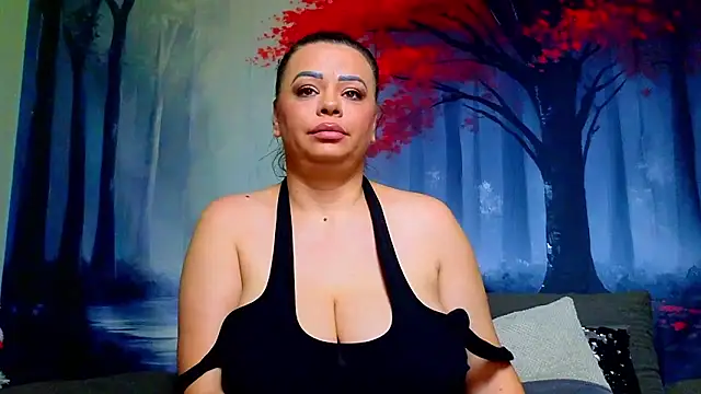 ElizabethEven's cam snapshot