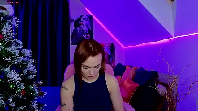 KitsyMoore's cam snapshot