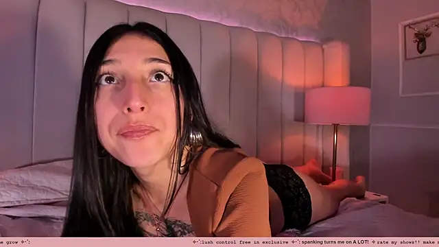 Evabellee's cam snapshot