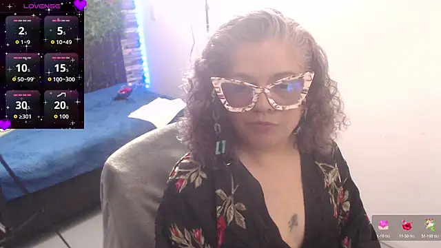 mia_pazzi live sex cam