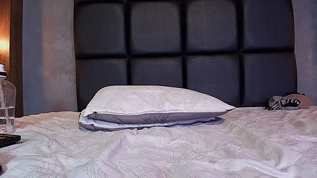 ZOE_GIANLUCA live sex cam