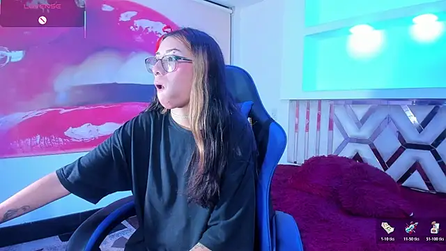 kittymiauu444's cam snapshot