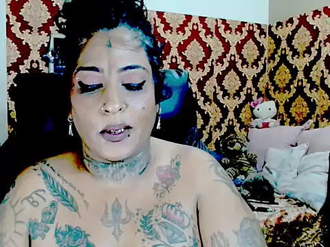 Indiancatz2 live sex cam