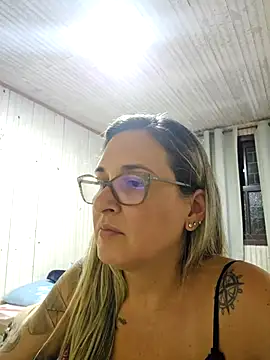 bellafortune69's cam snapshot