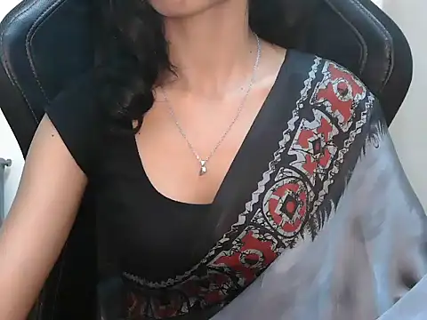 Richa_Patel's cam snapshot