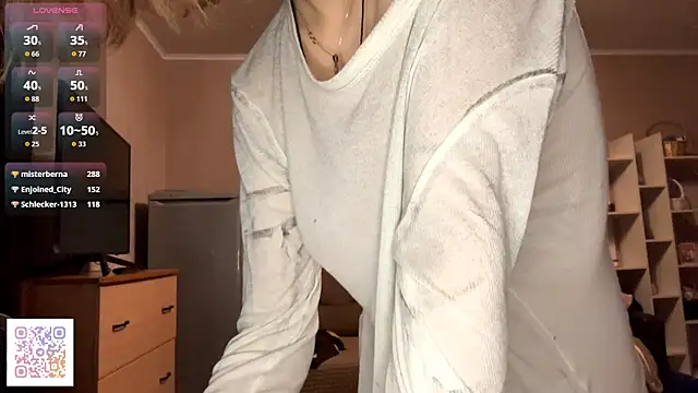 MarieHernandez's cam snapshot