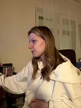 MaryHiggins live sex cam