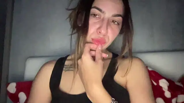 sarrah_rossy live sex cam