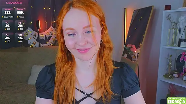 JoyceJones live sex cam